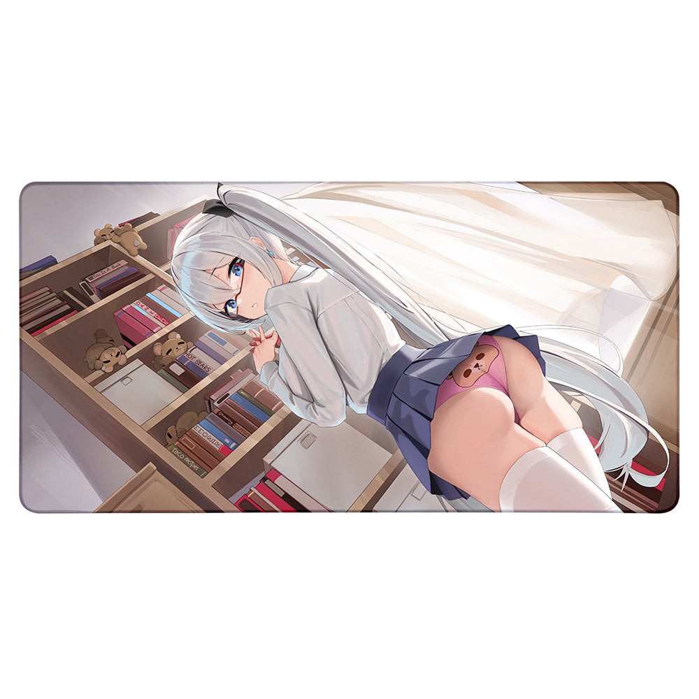 Elly Sneak Peak XXL Mousepad