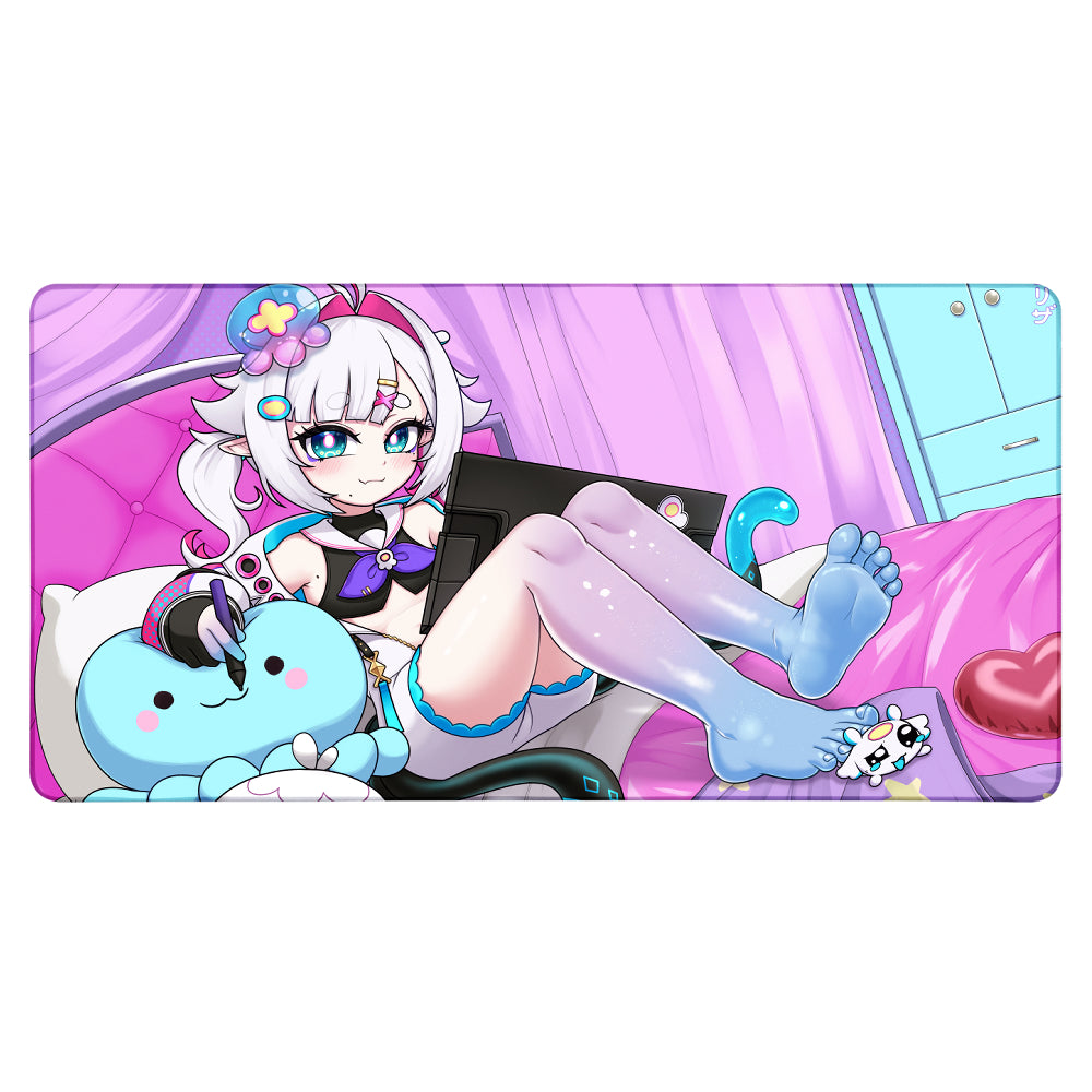 Ephy Sozoa Desk Mat