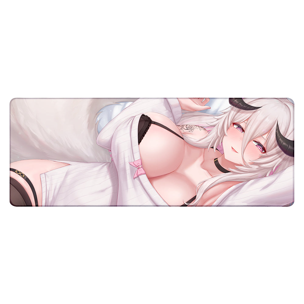 Fraeya Big Heart XL Mousepad