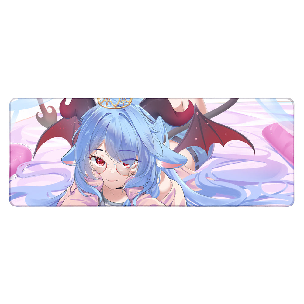 Leyley XL Mousepad